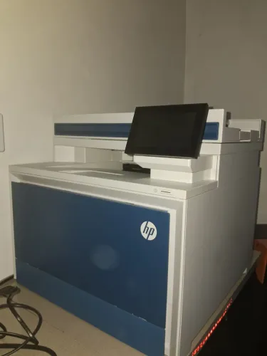 Impressora Multifuncional Laser HP Colorida 4303FDW