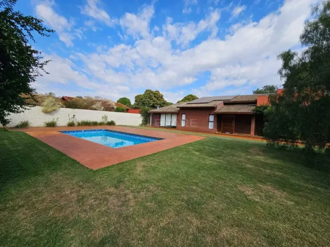 Casa em Condomínio para aluguel no Estância Beira Rio, Jardinópolis, SP, 5 quartos, 4 suít
