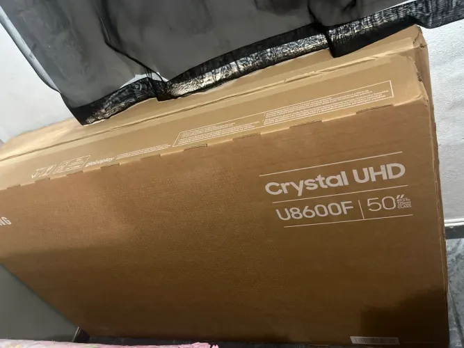 Vendo tv de 50 polegadas smart Samsung