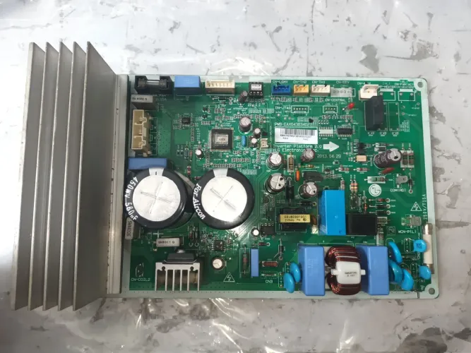 PLACA LG (EAX64383402) - Inverter 