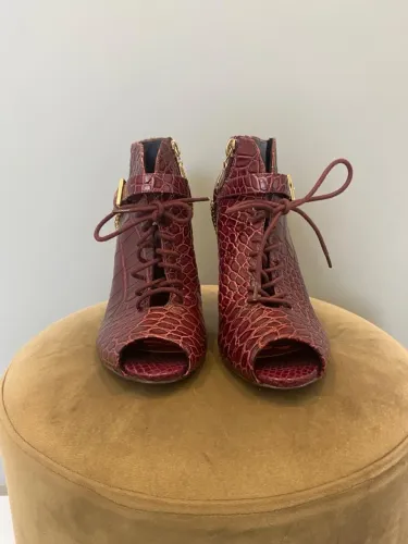 Sandália Peep Toe Vermelha Couro Croco