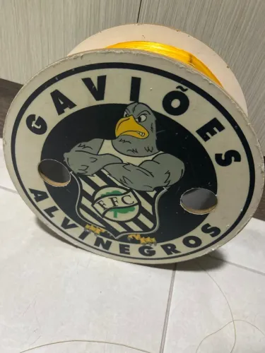 Carretilha de linha Figueirense + 4.000m de linha preparada