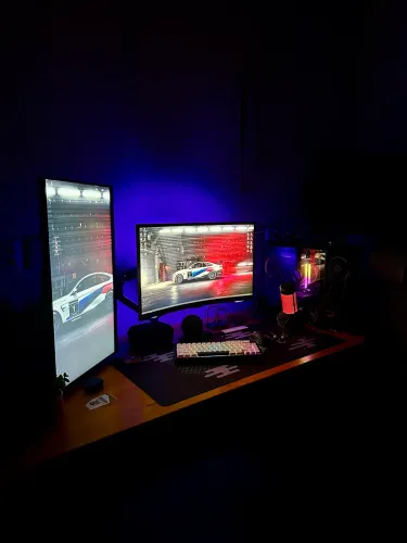 Samsung Odyssey G6, 27, 240hz, Smart, Curvo