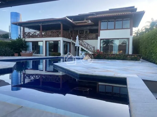 Casa de marina com 6 suítes às margens da represa de Furnas