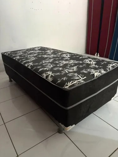 Cama de solteiro 