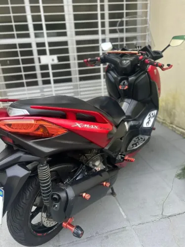 Yamaha Xmax 250
