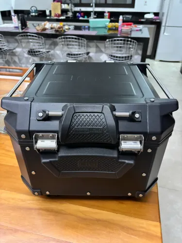Baú Givi Outback 42 litros