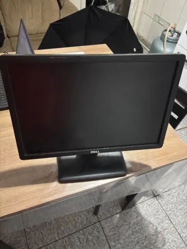 Monitor Dell 19 Polegadas LED LCD para PC Computador VGA Escritório Usado