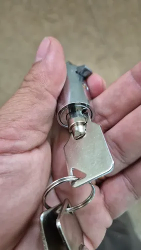 Fechadura tubular para snack