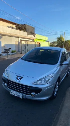Peugeot 307 Sed. Presence 1.6 Flex 16V 4P 2008