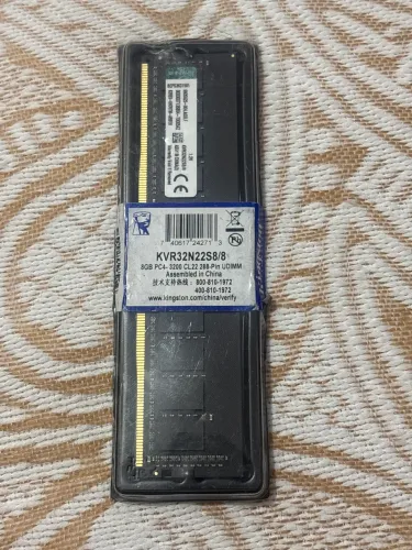 Memória RAM Kingston ValueRAM 8GB DDR4 3200MHz - Para PC Desktop (Na Caixa)