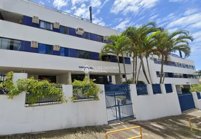 Apartamento de 2 dormitórios na Lagoa da Conceição em Florianópolis.