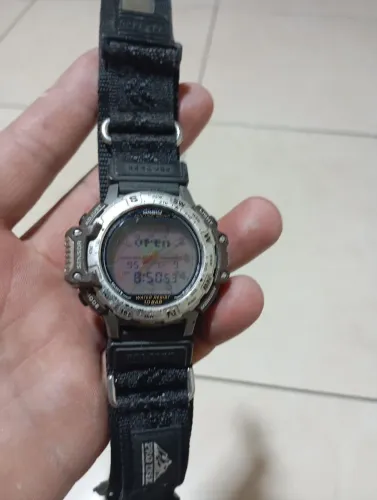 Relógio Casio pro Trek todo original valor 1.800
