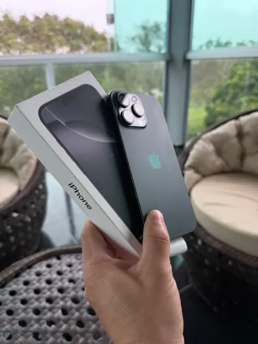 iPhone 16 pro Max (na garantia Apple )