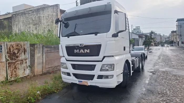 Man tgx 440 18/18 6x2 segundo dono e bem abaixo tabela