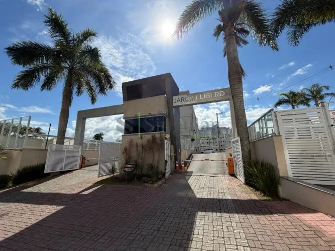Apartamento de dois quartos próximo à UFJF