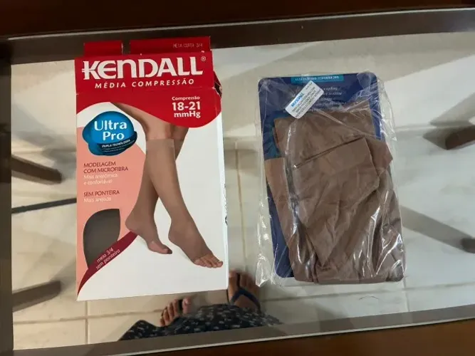  Meia de Compressão Kendall 18-21 mmHg Sem Ponteira Arejada Tamanho GG