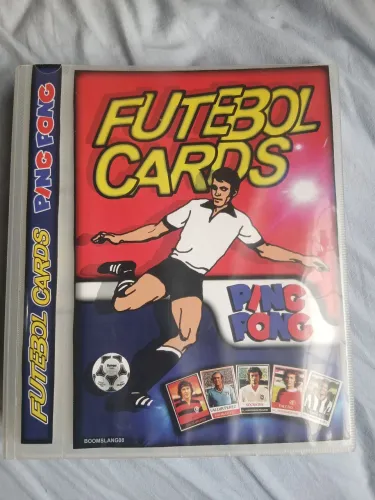 Álbum de Cards Ping Pong futebol.