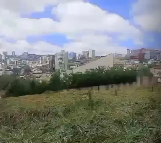LOTE Á VENDA NO BAIRRO SÃO BENTO 760METROS
