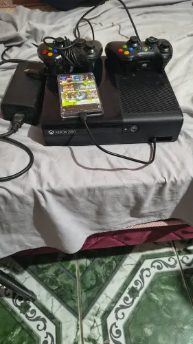 Xbox 360 super eslim