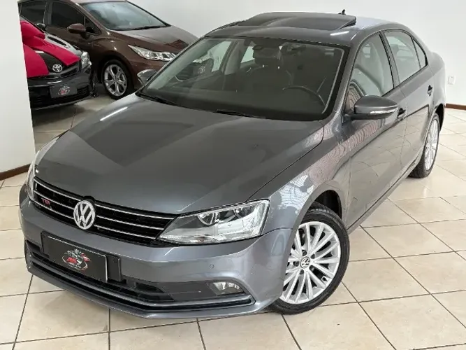 Volkswagen Jetta Comfortline 1.4 TSI 16V 4P Aut. 2016