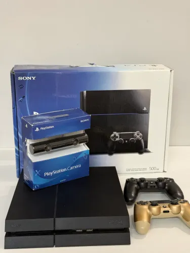 PlayStation 4 500gb + Câmera + 2 Controles + Jogos físicos 