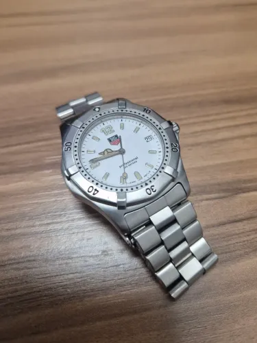 Relógio Tag heuer Professional 2000 WK1111 branco