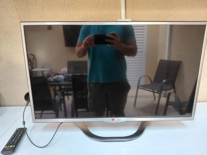 TV LG 32 polegadas + game stick 4k