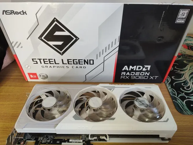 Placa de vídeo amd RX 9060xt steel legend