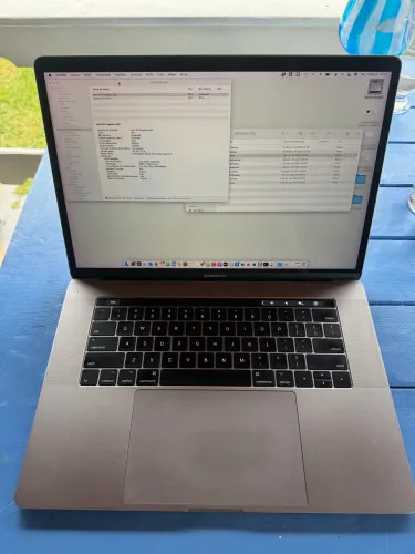 MacBook Pro Retina 15" 2017 i7 2.9GHz | 16GB RAM | SSD 500GB | Excelente Estado
