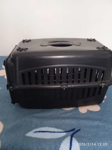 Vendo caixa trasportadora de pets 