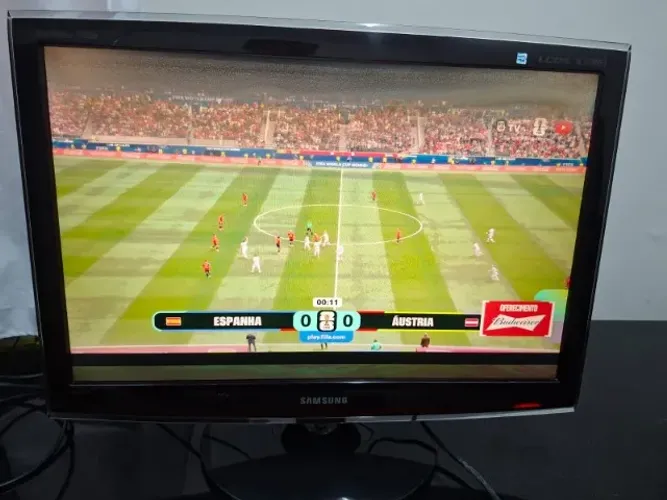 Monitor TV Samsung 24" - Tela c/ mancha