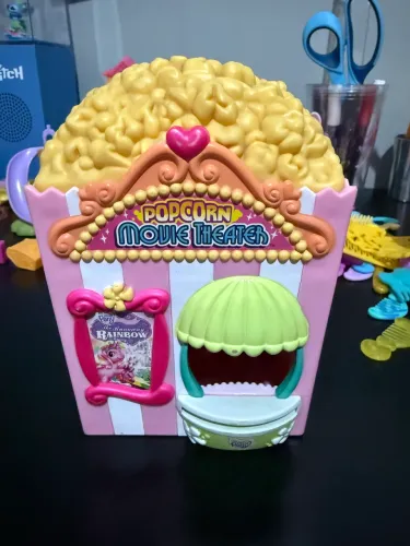 Ponyville popcorn movie theater g3 my little pony