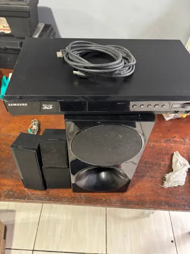 Blu Ray Home Theater Samsung + Caixas de som