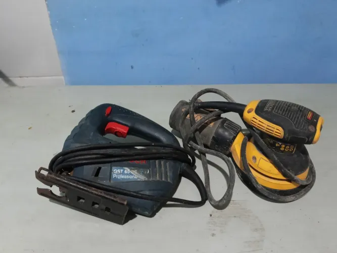 Tico Tico Bosh gst 65BE e lixadeira orbital Dewalt velcro