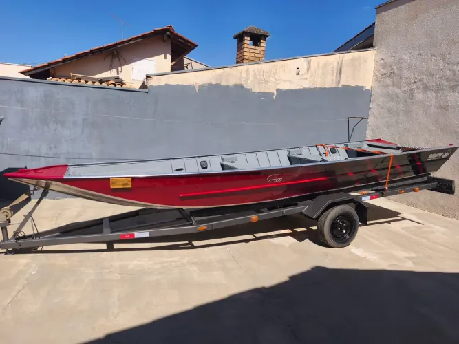 Barcos Semi Chata 6 metros borda alta Zeraaaa 