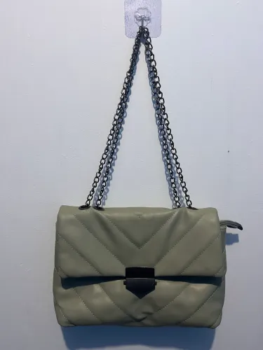 Bolsa de ombro verde claro 