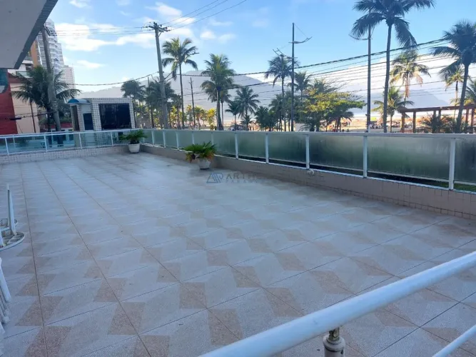 Apartamento à venda em Praia Grande no Forte com 1 dormitório, prédio frente mar