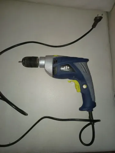 Furadeira para peças