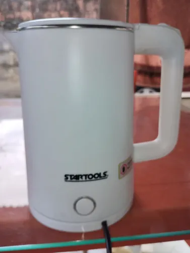 Chaleira elétrica startools usada parada
