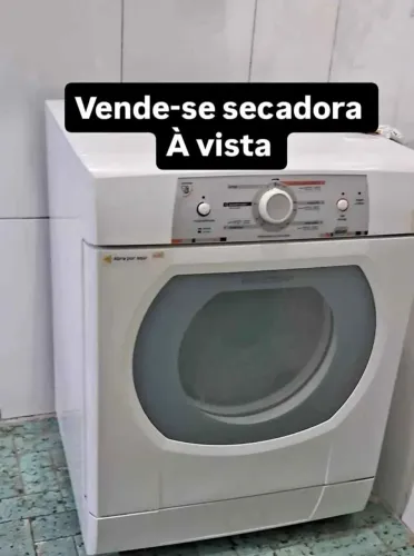Secadora de roupas Brastemp 10kg 220v funcionando perfeitamente
