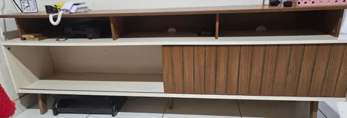 Rack para sala.