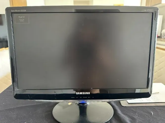 Monitor Samsung 21?5