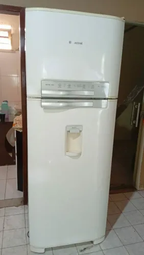 Geladeira Electrolux