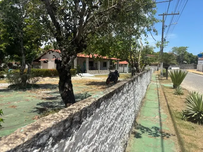 Casa à venda em rua pública, CATUAMA, Goiana, PE