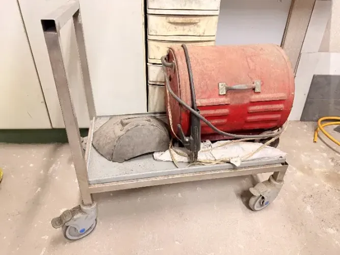 Máquina de Solda - Boxer 250A + Carrinho de Transporte