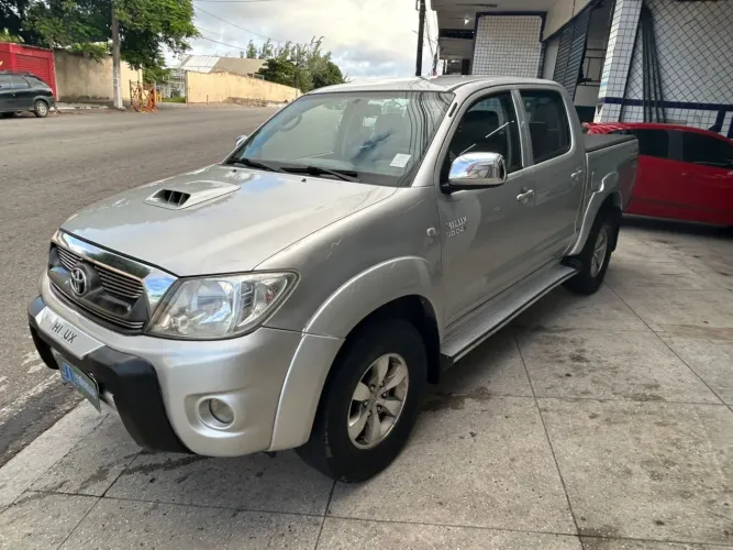 Toyota Hilux CD SRV D4-d 4X4 3.0 TDI Dies 2010