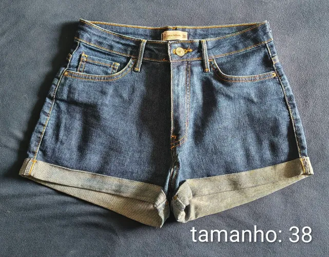 Shorts e calças por 20 reais