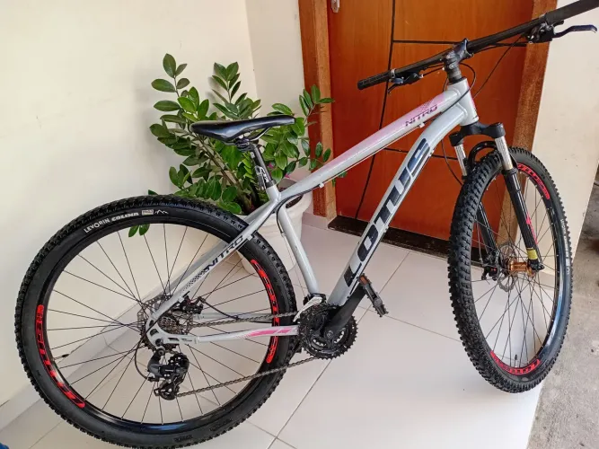Vende-se Bicicleta Lotus aro 29, ano 2024 com nota fiscal