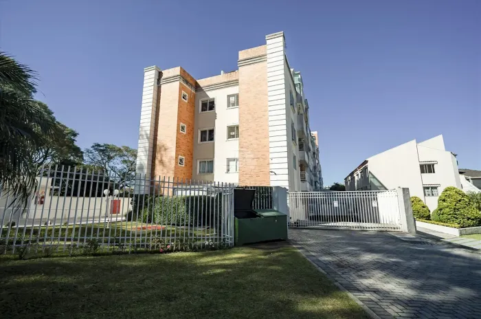 Imóvel para venda possui 56 metros quadrados com 2 quartos em Hugo Lange - Curitiba - PR